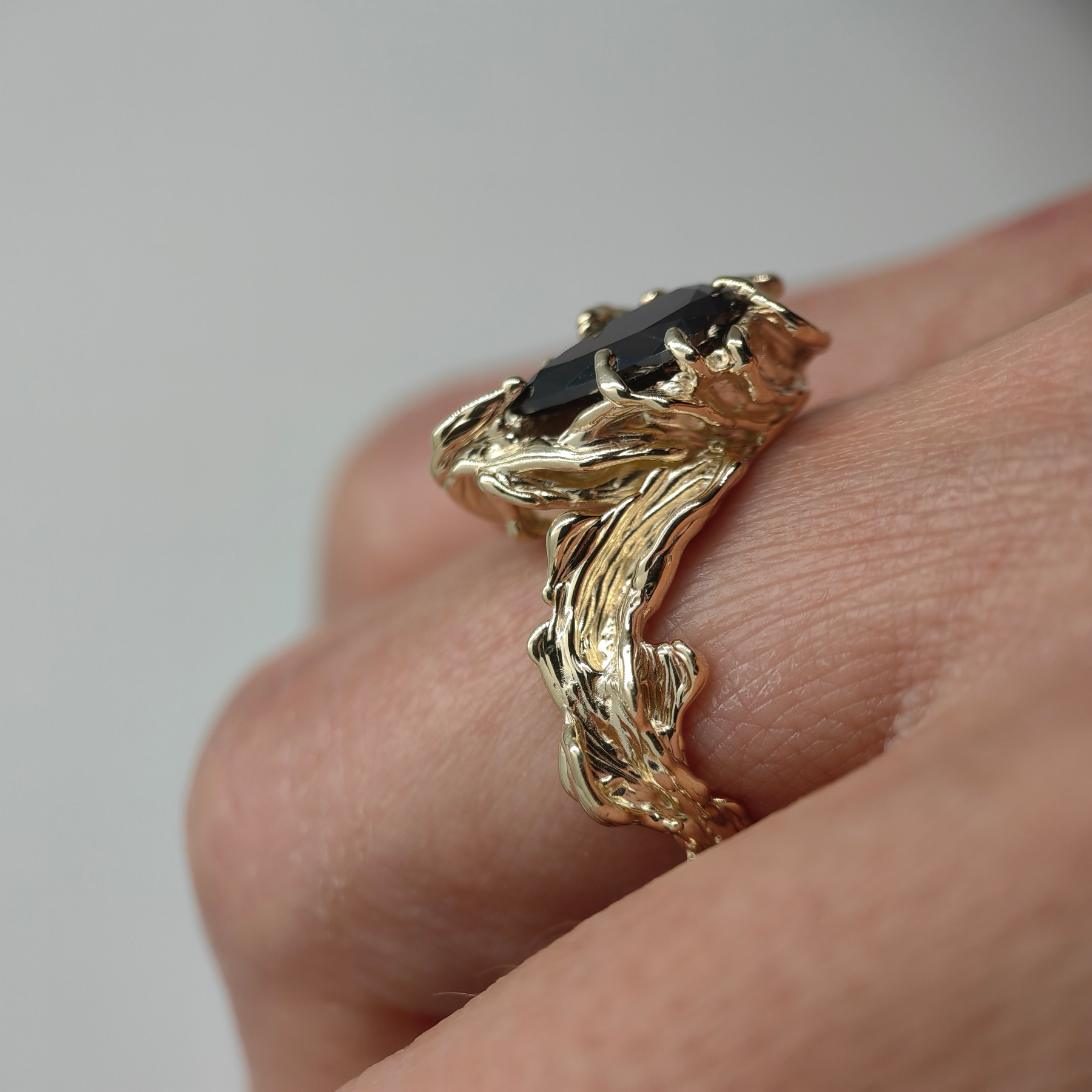 Engagement 1.47ct Black Diamond Organic Gold Ring • Size 64 • Unique 1/1 Engagement 1.47ct Black Diamond Organic Gold Ring • Size 64 • Unique 1/1