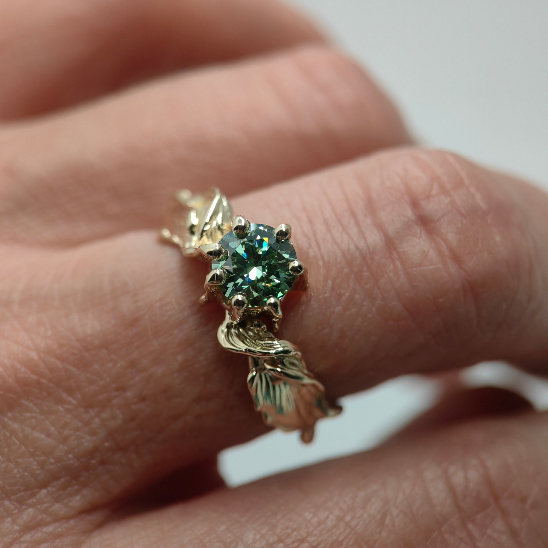 Engagement 0.99ct Green Diamond Organic Gold Ring • Size 59 • Unique 1/1 Engagement 0.99ct Green Diamond Organic Gold Ring • Size 59 • Unique 1/1