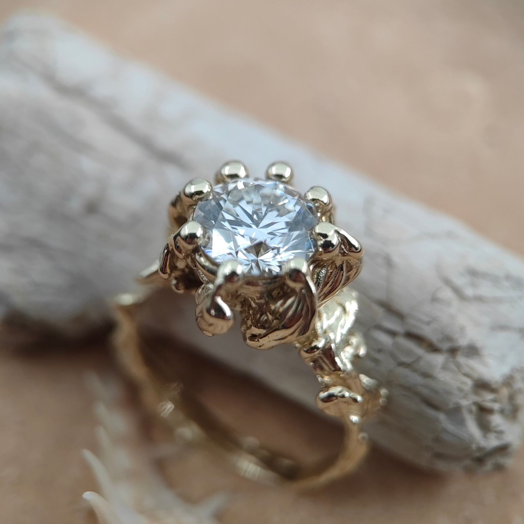 Engagement 2.56ct White Diamond Organic Shape Gold Ring • Size 59 • Unique 1/1