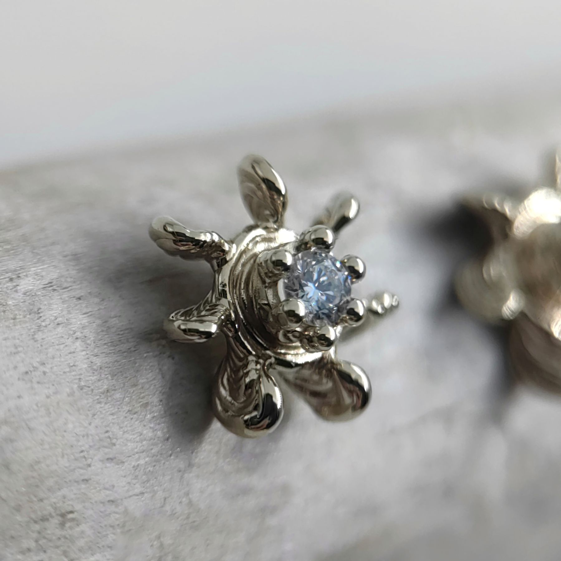 Stud Star 0.06ct White Diamond Gold Earrings • Unique 1/1