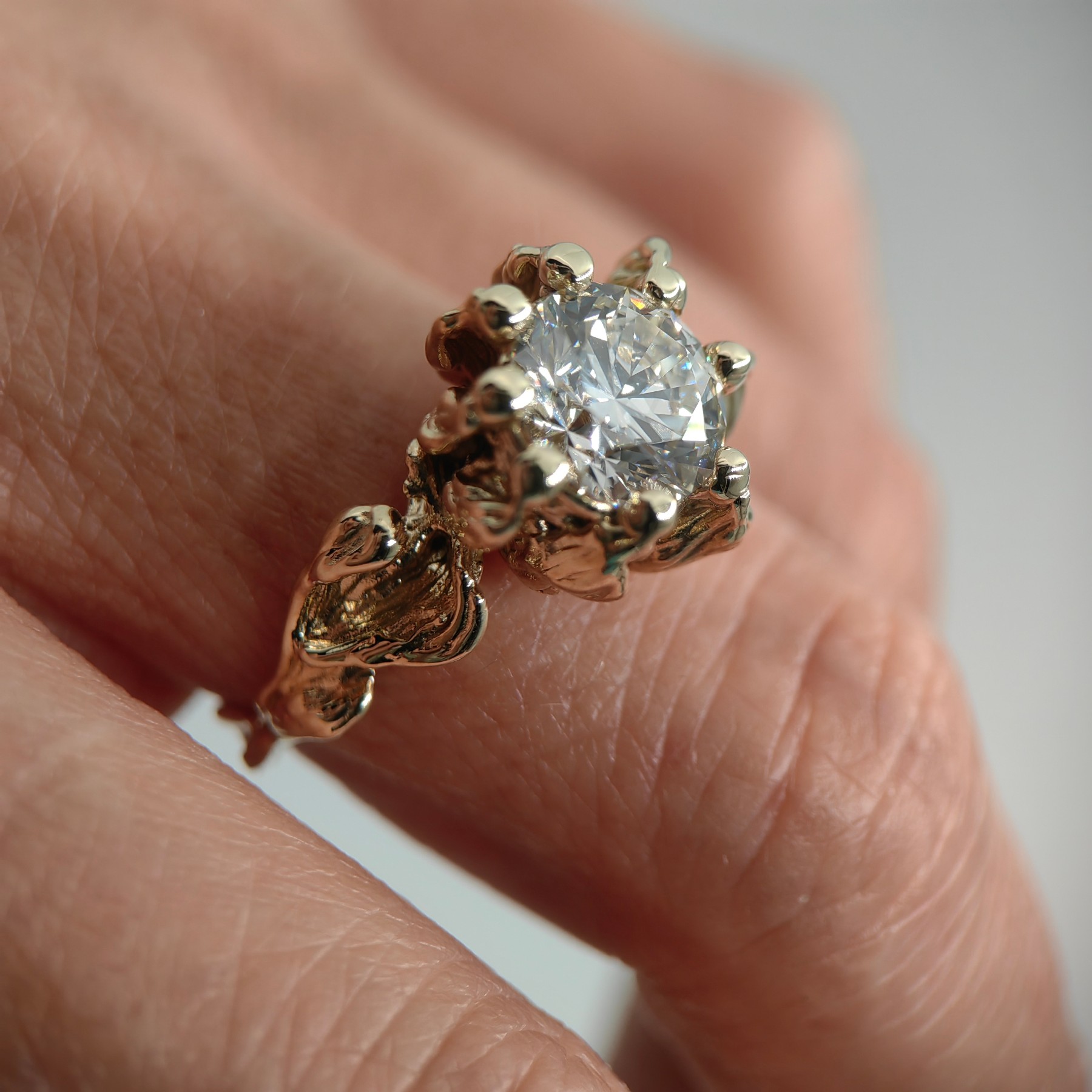 Engagement 2.56ct White Diamond Organic Shape Gold Ring • Size 59 • Unique 1/1 Engagement 2.56ct White Diamond Organic Shape Gold Ring • Size 59 • Unique 1/1
