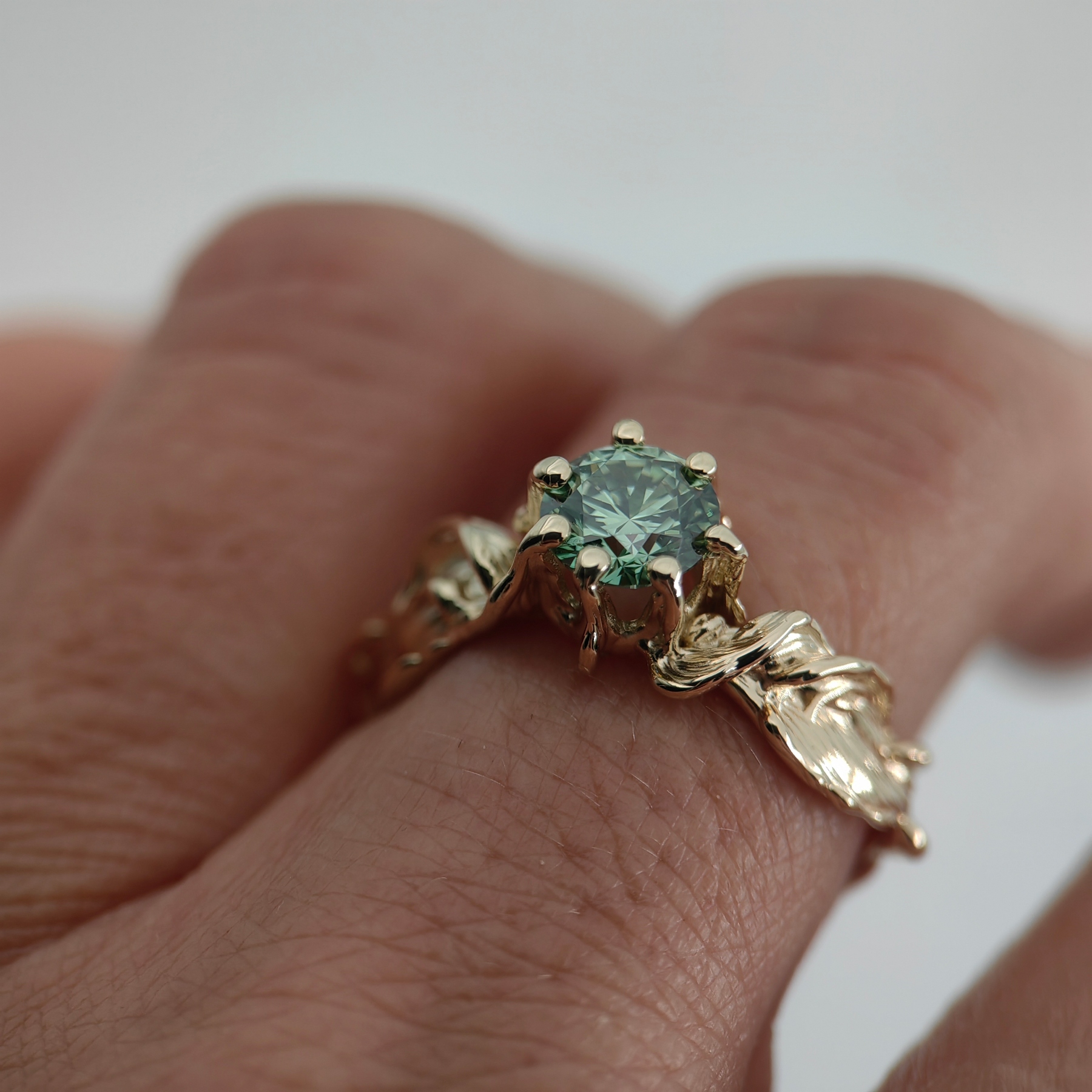 Engagement 0.99ct Green Diamond Organic Gold Ring • Size 59 • Unique 1/1