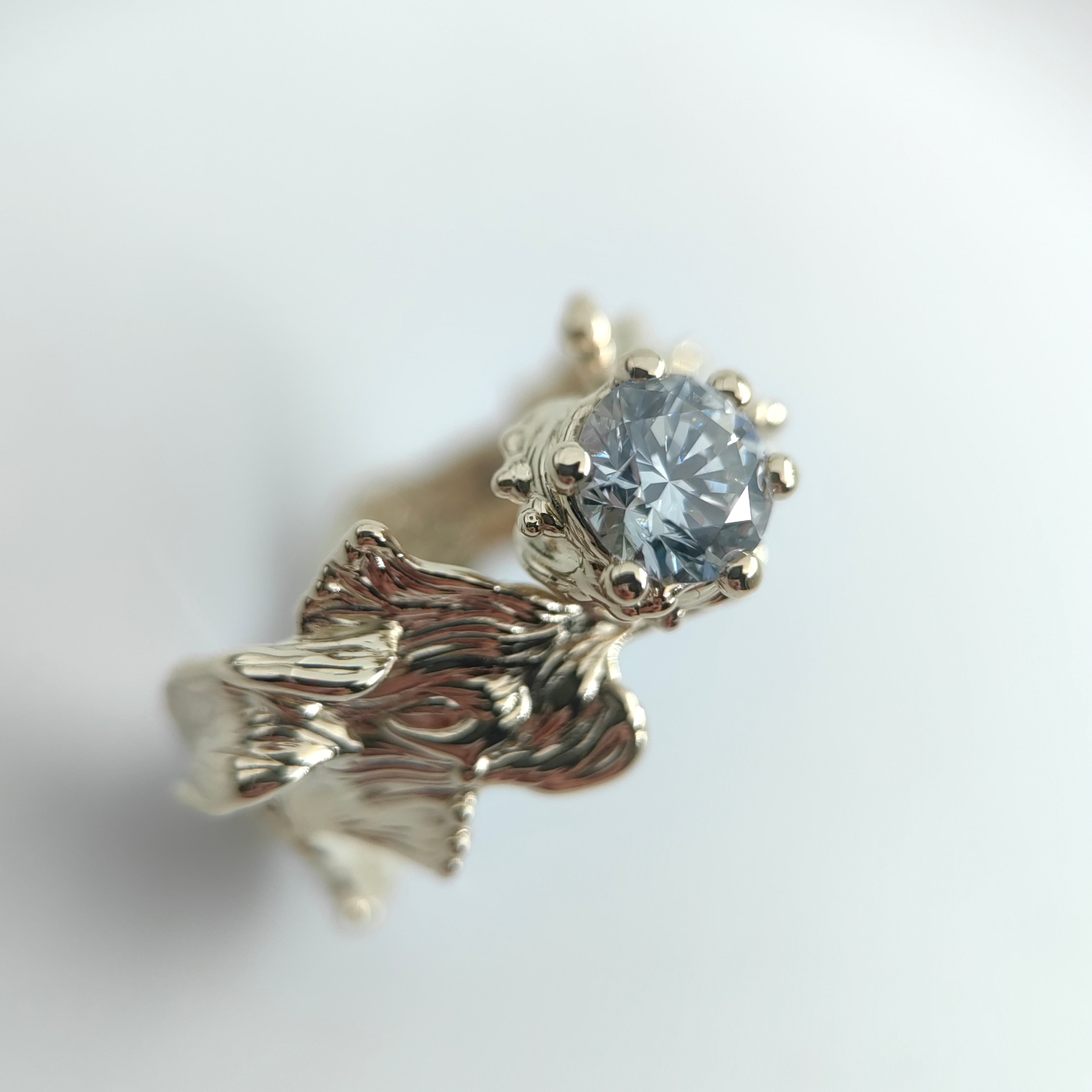 Engagement 1.03ct White Diamond Organic Band Gold Ring • Size 55 • Unique 1/1